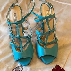 Guess heels